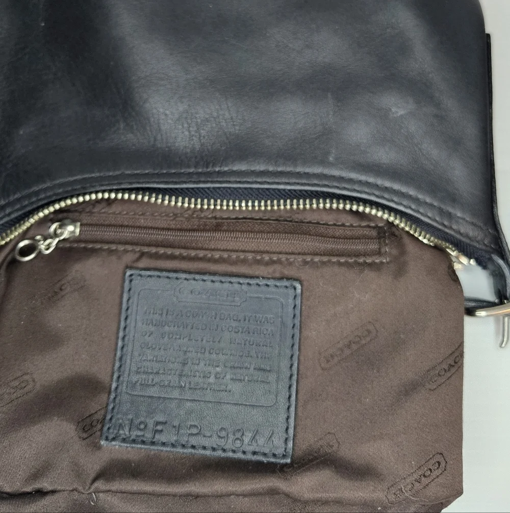 Coach Mini Demi Hobo Baguette Black Leather Purse 9844 Vintage Y2K 2002